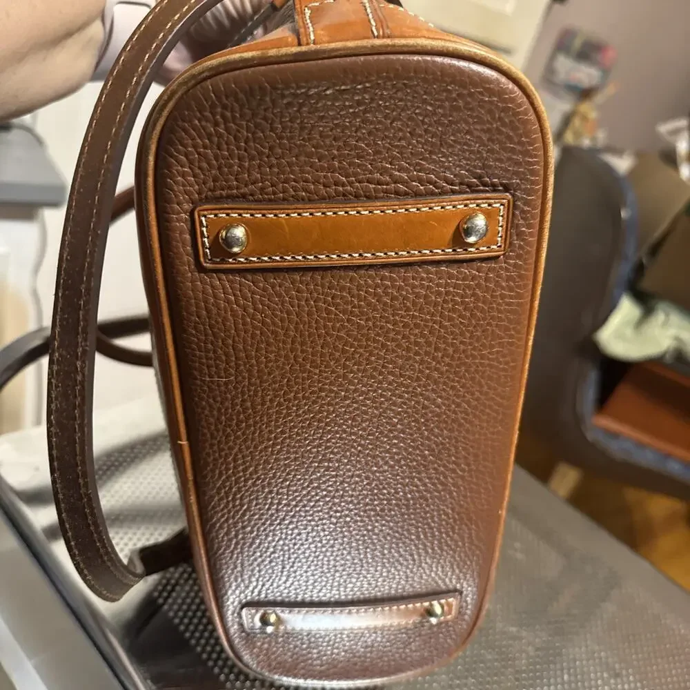 Dooney & Burke Pebble Leather Zip Zip Satchel Caramel Brown Shoulder Handbag